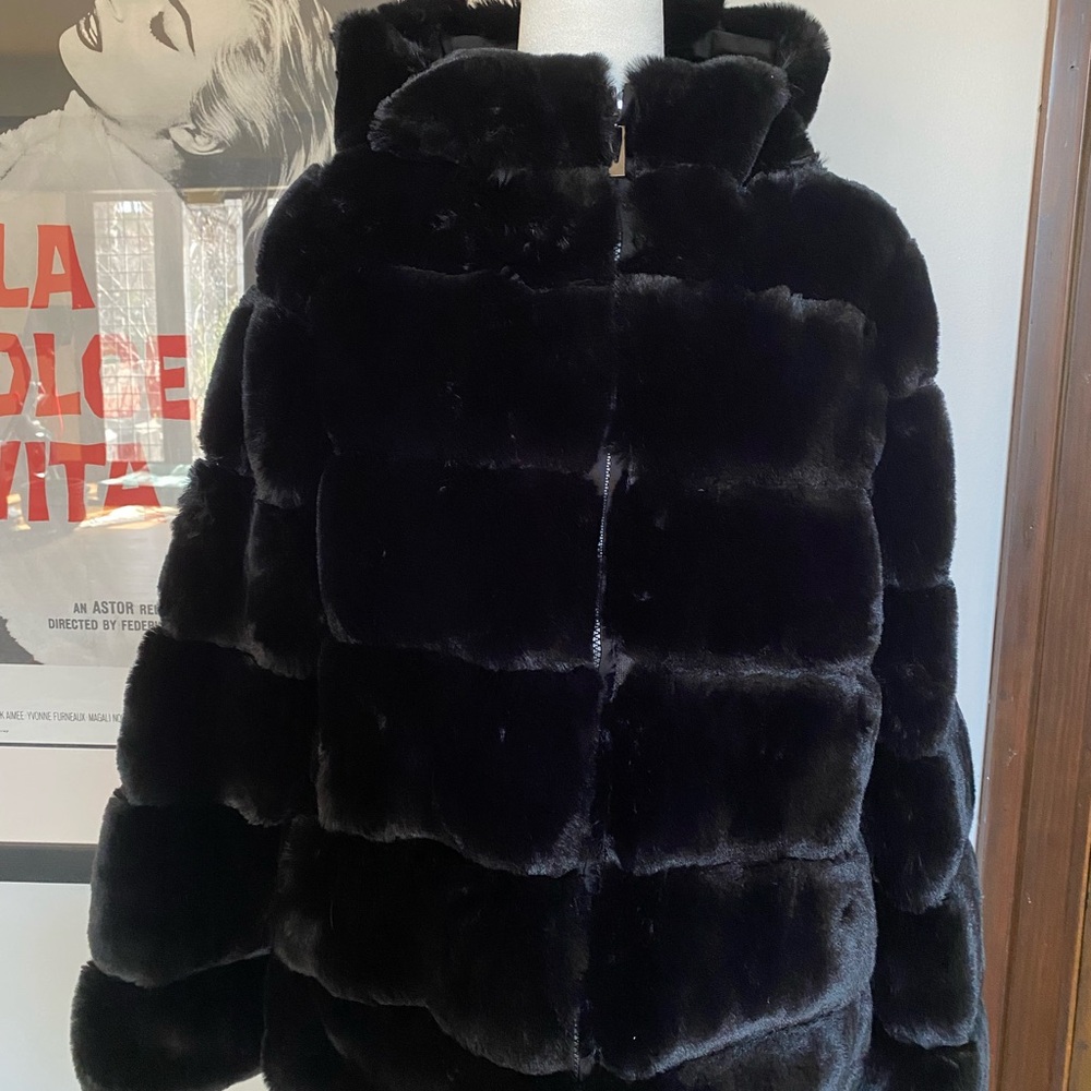 Luxurious Black Teddy Statement Jacket